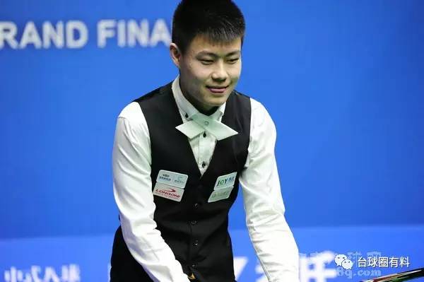 10万块的快乐车！2.0T+四活塞卡钳+电动尾翼 燃油拥趸还等什么？