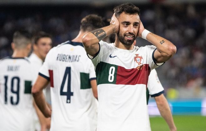 亚冬会志愿者——冰雪盛会的青春热度央视新闻客户端.